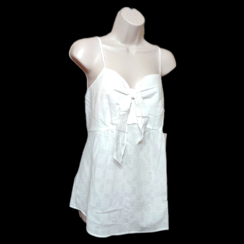 New 2XL Bow Front White Sleeveless Top for Women from a.n.a